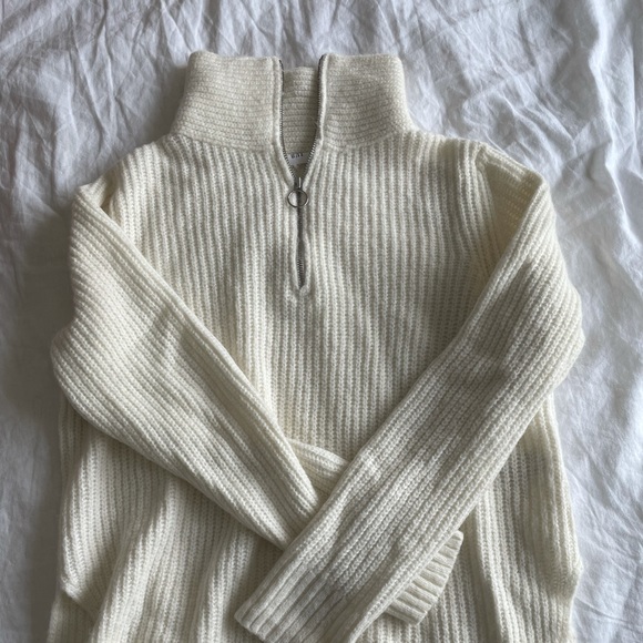Thick knit 3/4 Zip - Picture 1 of 4